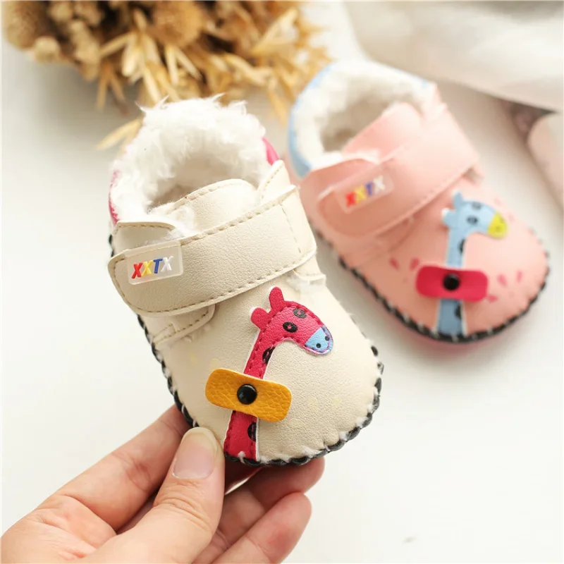 0-1 годишни пролетни есенни и зимни бебешки обувки с меки подметки за момчета и момичета Обувки за малки деца Бебешка памучна обувка