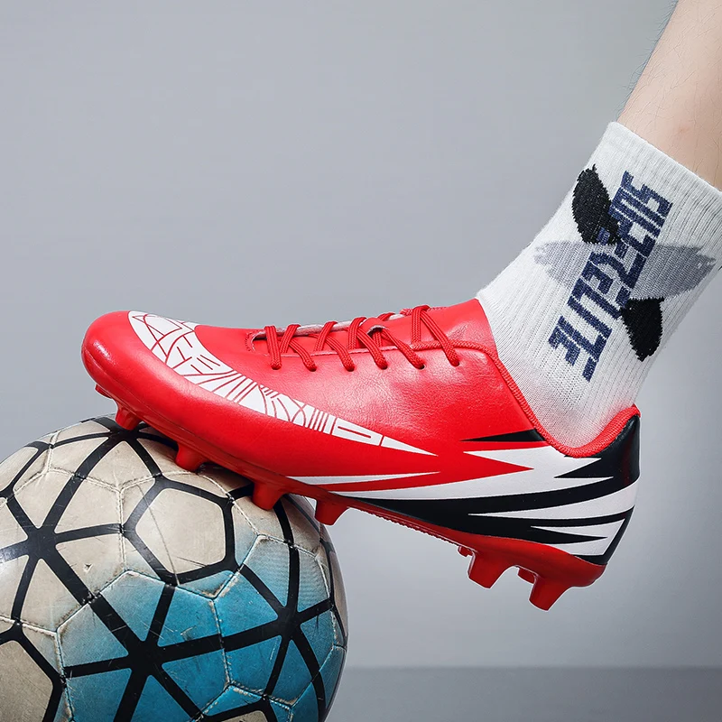 Нови мъжки футболни обувки Дълги шипове Футболни обувки за възрастни Клинове за трева Тренировъчни обувки Капка доставка Дълги шипове Открит ултралек
