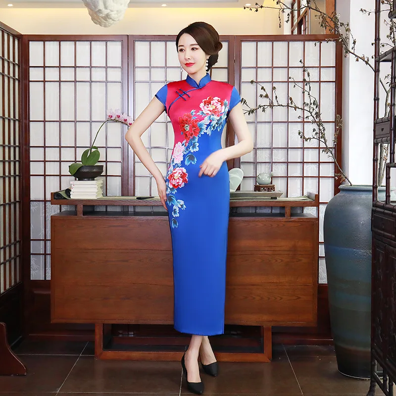 Нов сатен Cheongsam дълго китайски печатни тънък новост жените рокля изпълнение китайски жени рокля Cheongsam секси Qipao