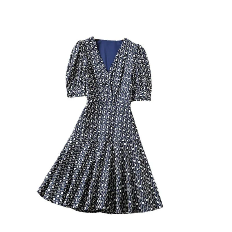 MIUXIMAO 2022 Висококачествена пролетно-лятна елегантна рокля с къс ръкав V-образно деколте бродерия мода случайни мини рокля жени Vestides 5