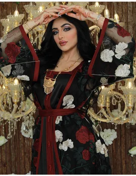 Жени Abayas вечерна рокля мюсюлмански комплект 2ps Дубай арабски дълга рокля Abayas за жени парти бродерия дантела дрехи за мюсюлмански жени