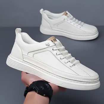 Обувки за крикет за мъже 2023нови модерни и модерни кръгли пръсти малки бели обувки против хлъзгане и дишащи универсални ежедневни обувки