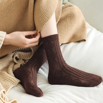 Плюшени чорапи есен и зима супер меки чорапи серия свободно време повод Argyle модел топло дамски трикотаж реколта памук коноп
