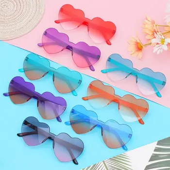 Слънчеви очила с форма на сърце Цветни сърдечни очила Градиентни лещи Бонбони цвят нюанси, смешно парти слънчеви очила за възрастни